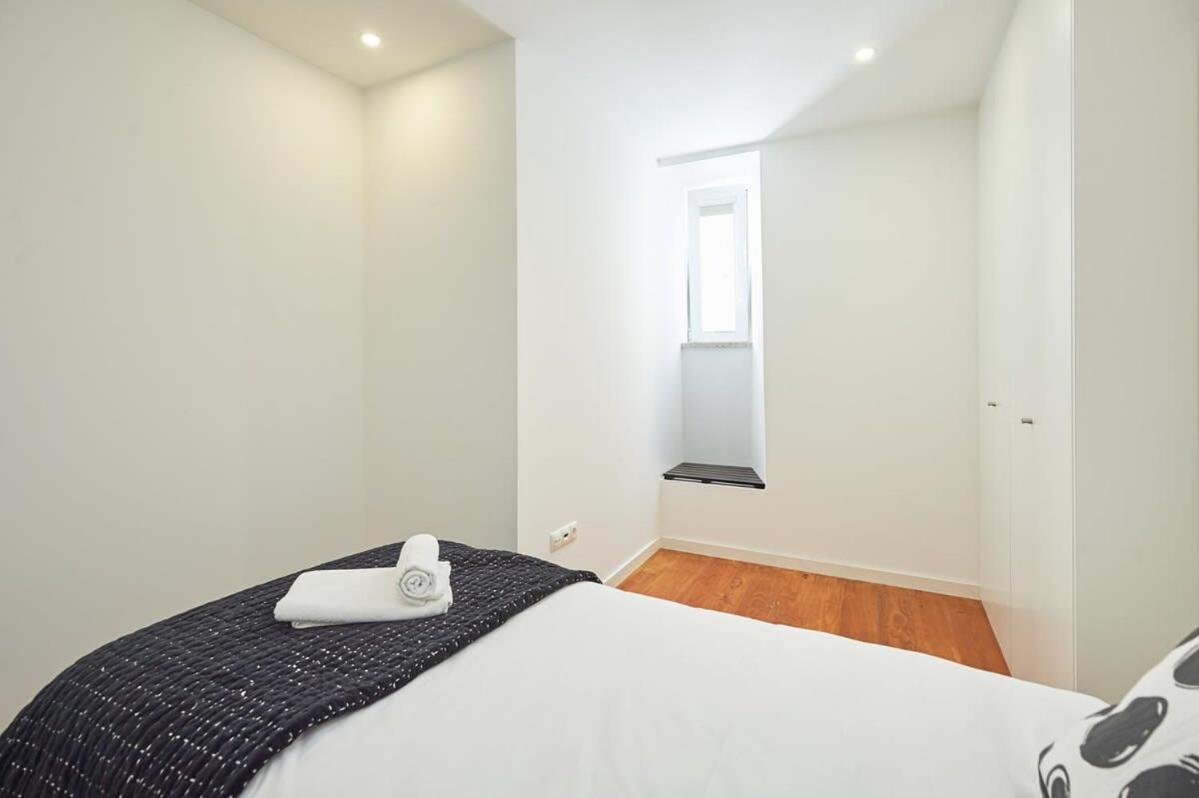 Bica Apartment Lisbon Exterior photo