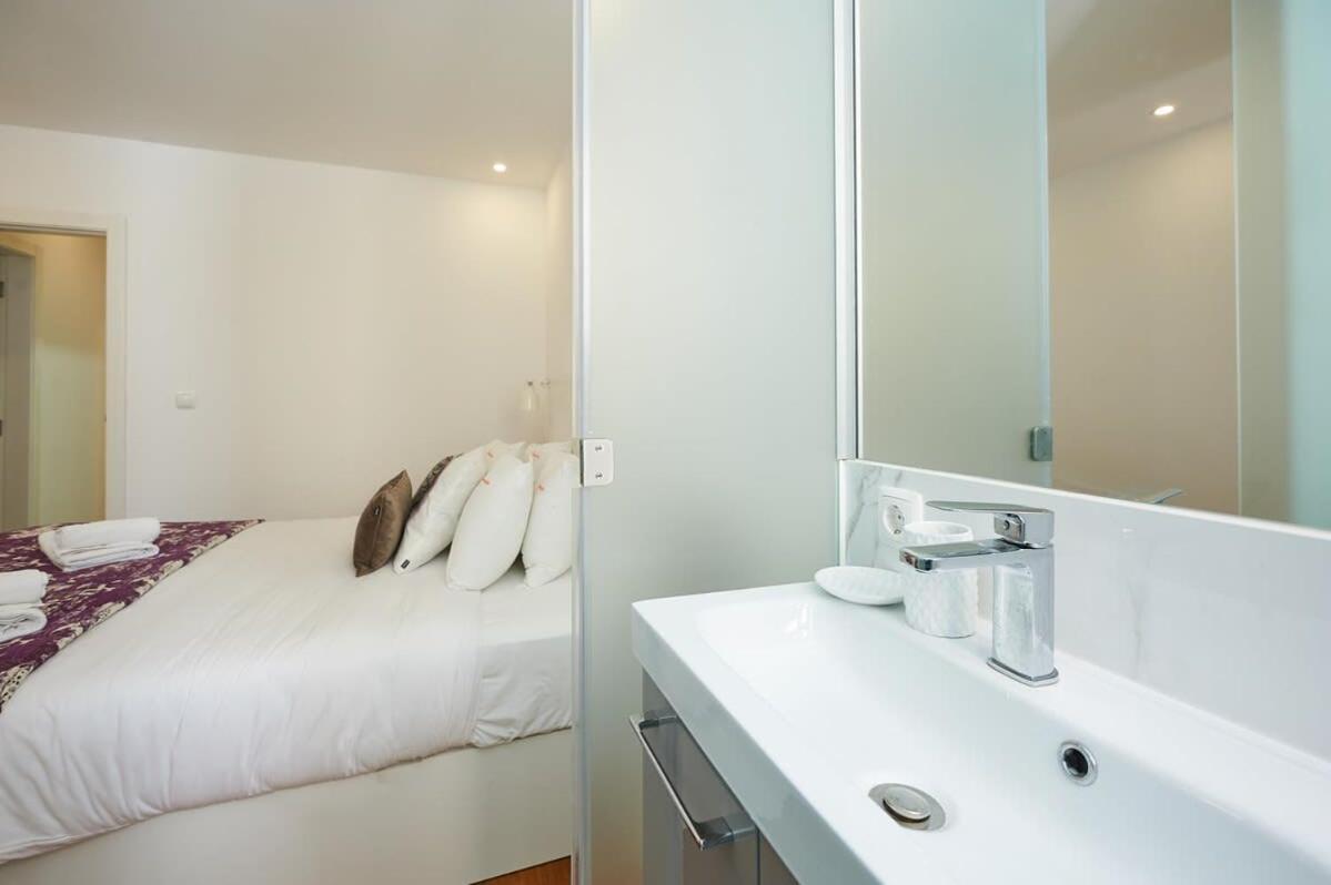 Bica Apartment Lisbon Exterior photo